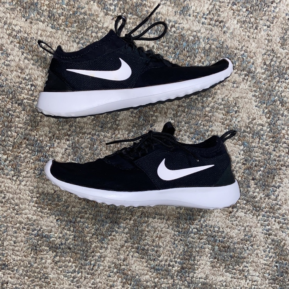 Nike Juvenate Sneaker. Like-new Lightly worn